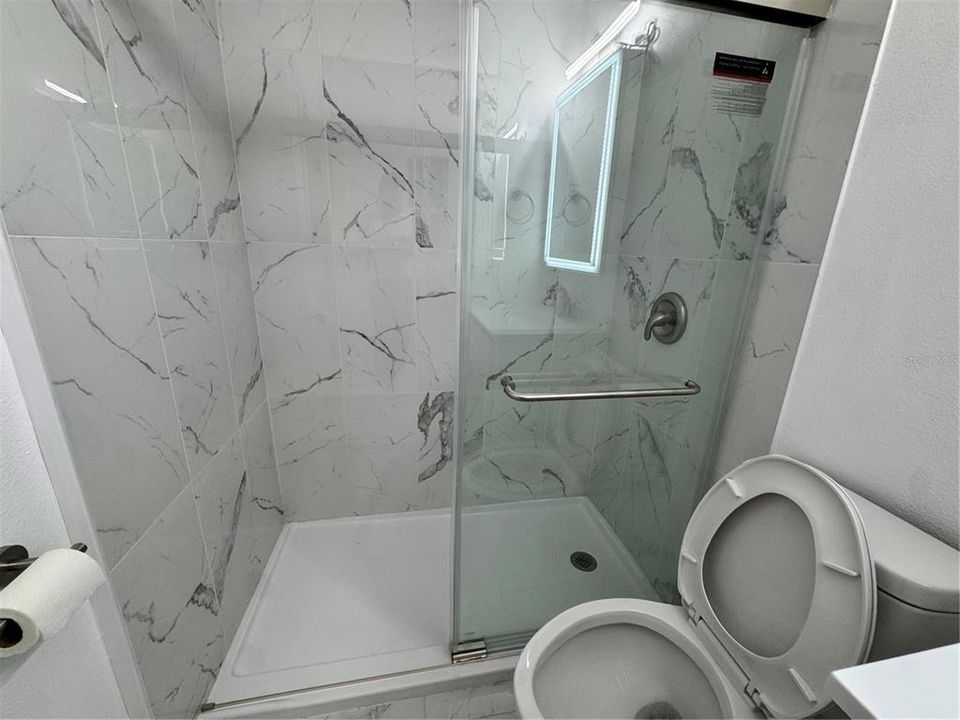 For Rent: $1,800 (1 beds, 1 baths, 498 Square Feet)