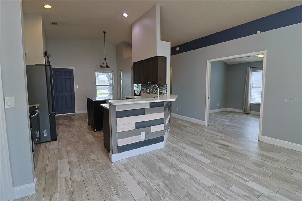 For Sale: $445,000 (3 beds, 2 baths, 1750 Square Feet)