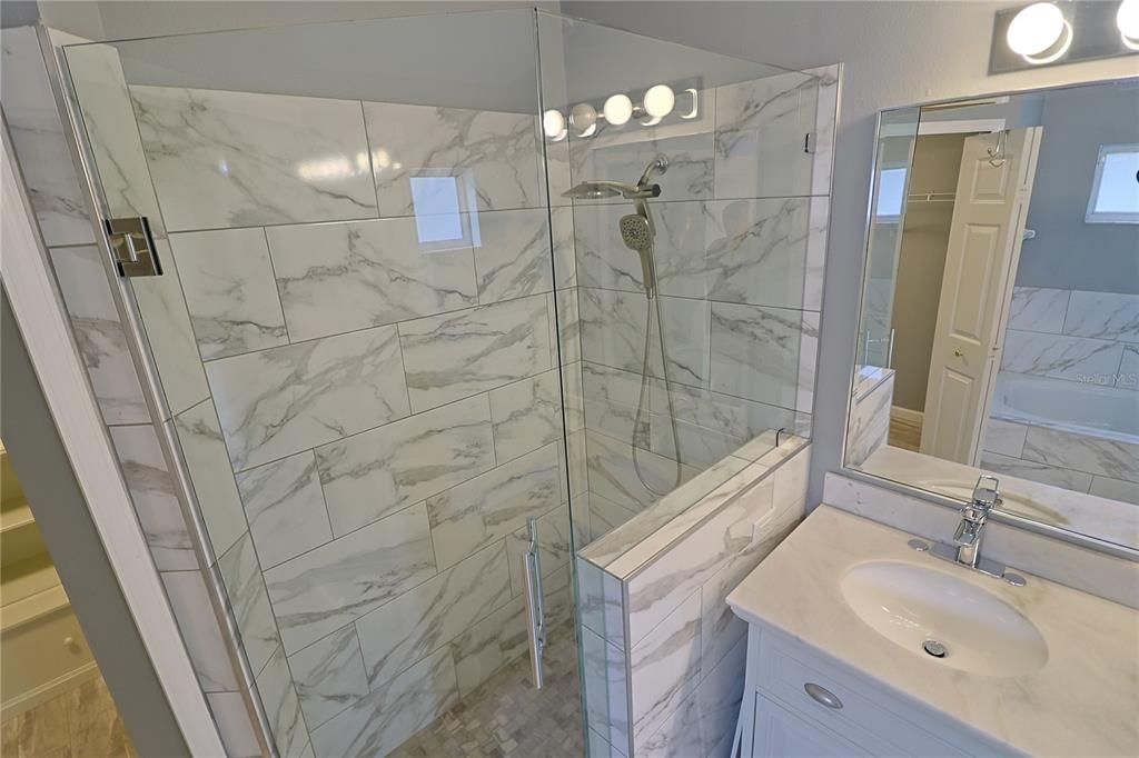 For Sale: $445,000 (3 beds, 2 baths, 1750 Square Feet)