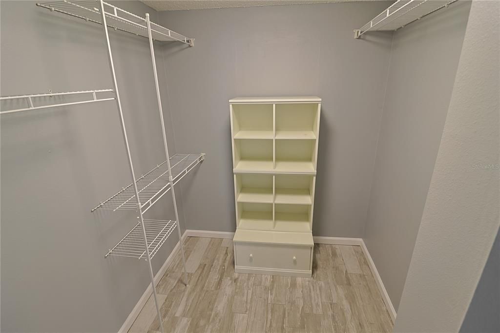 For Sale: $445,000 (3 beds, 2 baths, 1750 Square Feet)