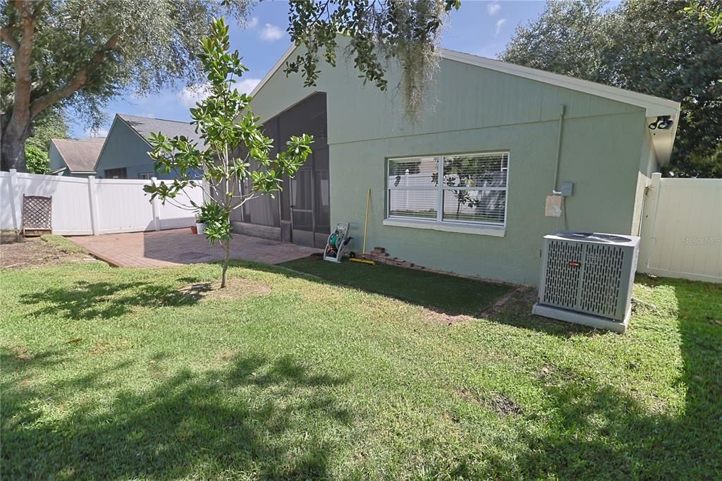 For Sale: $445,000 (3 beds, 2 baths, 1750 Square Feet)