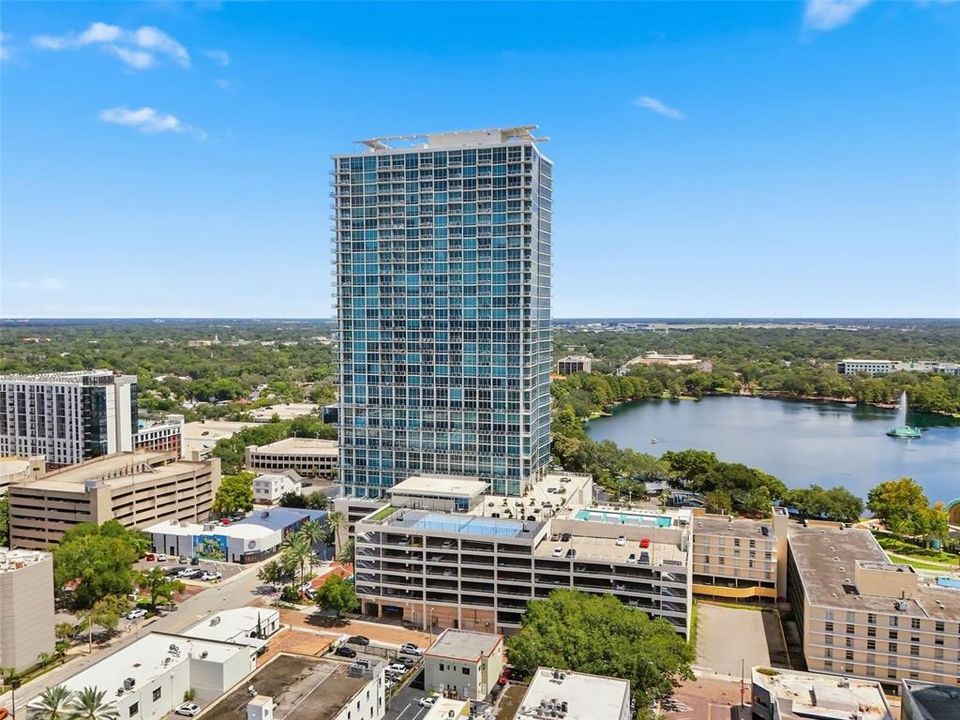 For Sale: $598,000 (1 beds, 1 baths, 1381 Square Feet)