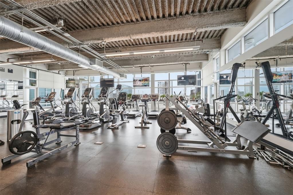 For Sale: $598,000 (1 beds, 1 baths, 1381 Square Feet)