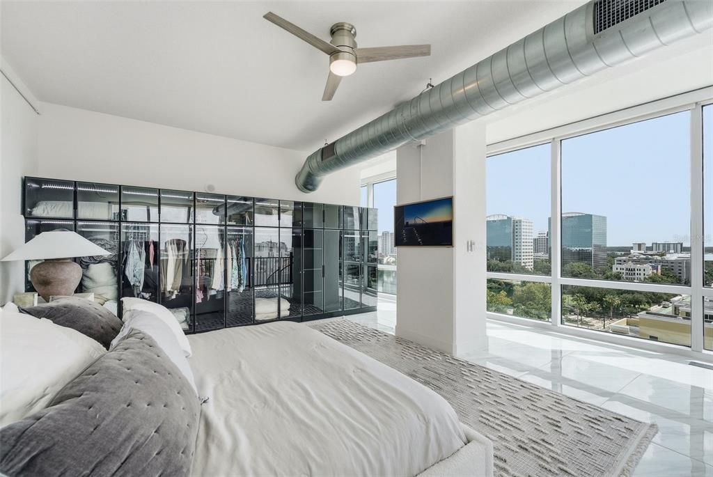 For Sale: $598,000 (1 beds, 1 baths, 1381 Square Feet)