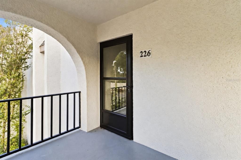 Active With Contract: $150,000 (2 beds, 2 baths, 1090 Square Feet)