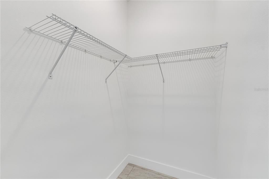 En Venta: $279,000 (4 camas, 3 baños, 1867 Pies cuadrados)