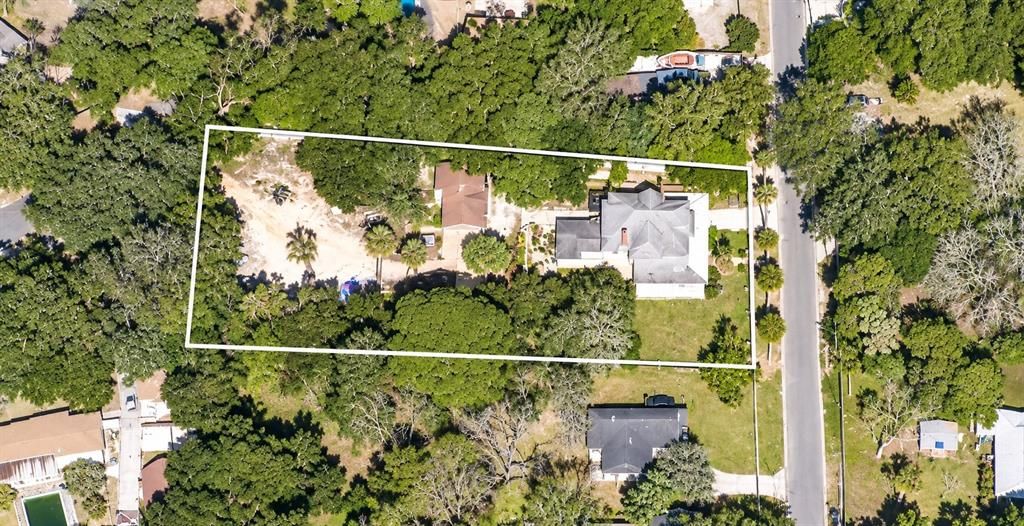 En Venta: $399,999 (4 camas, 3 baños, 4406 Pies cuadrados)