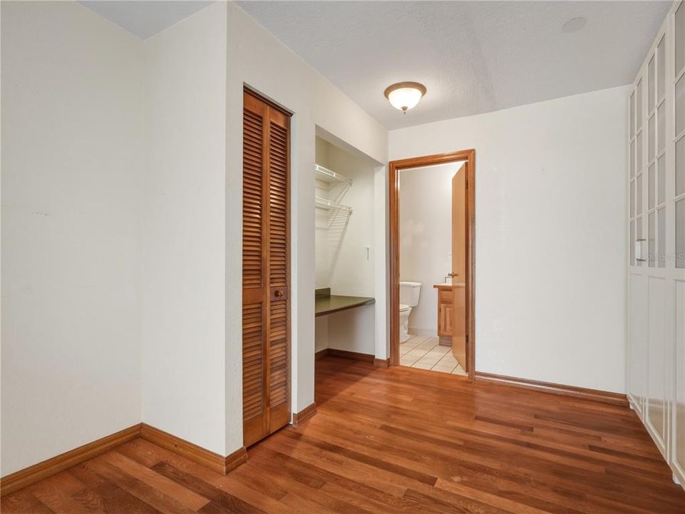 En Venta: $245,000 (2 camas, 2 baños, 1054 Pies cuadrados)