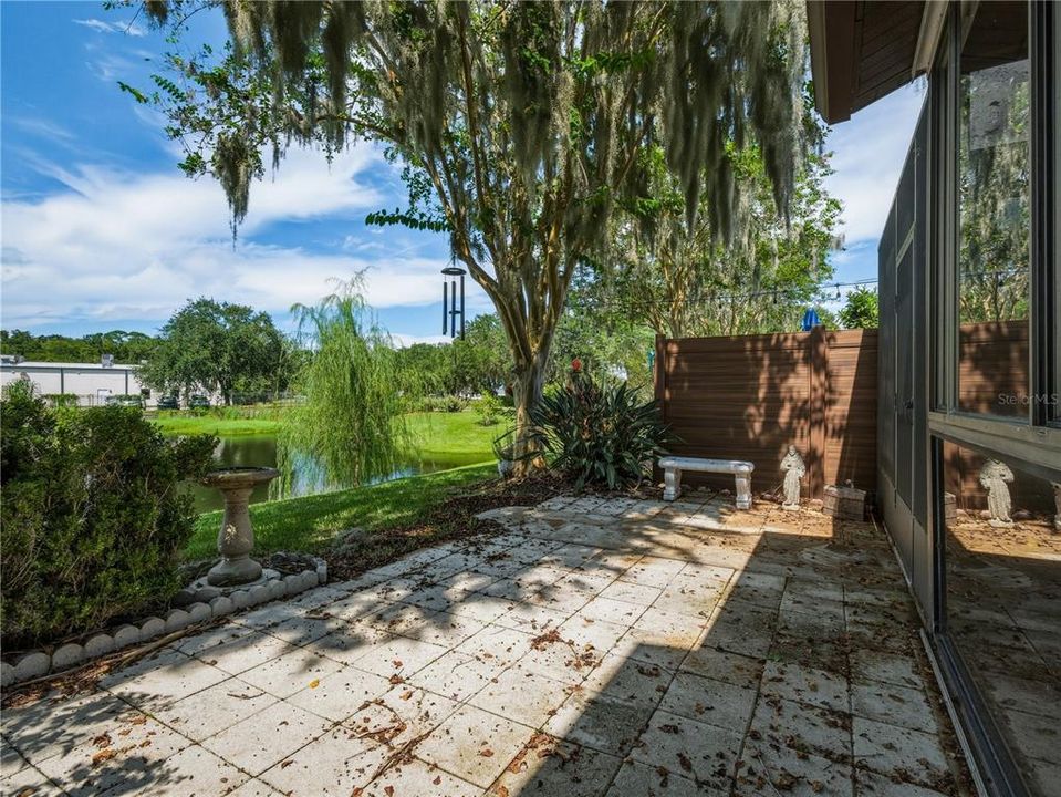 En Venta: $245,000 (2 camas, 2 baños, 1054 Pies cuadrados)