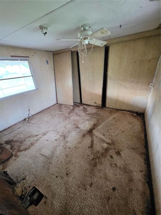 For Sale: $89,000 (2 beds, 1 baths, 708 Square Feet)