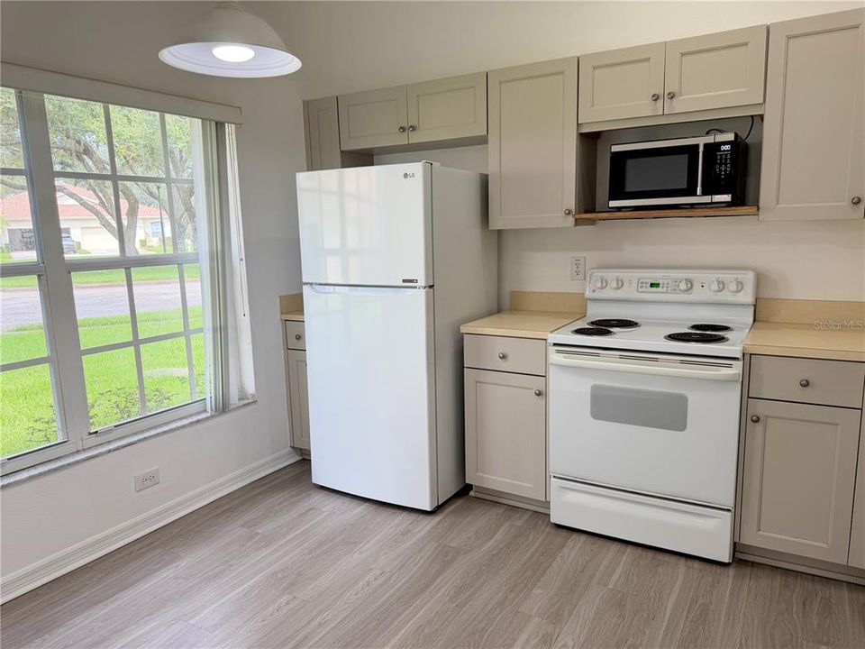 En Venta: $250,000 (3 camas, 2 baños, 1391 Pies cuadrados)