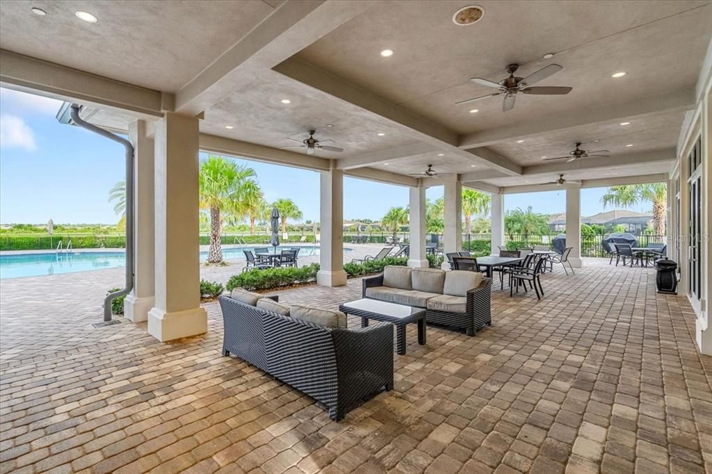 For Rent: $3,200 (4 beds, 3 baths, 2032 Square Feet)