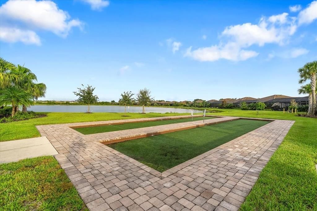 For Rent: $3,200 (4 beds, 3 baths, 2032 Square Feet)