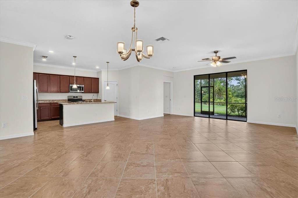 For Rent: $3,200 (4 beds, 3 baths, 2032 Square Feet)