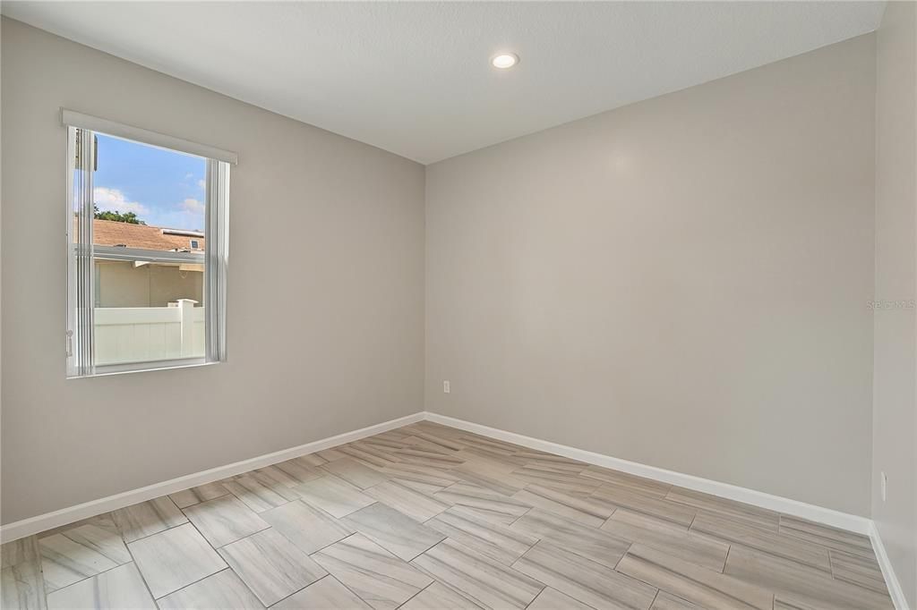 For Rent: $2,850 (3 beds, 2 baths, 1432 Square Feet)