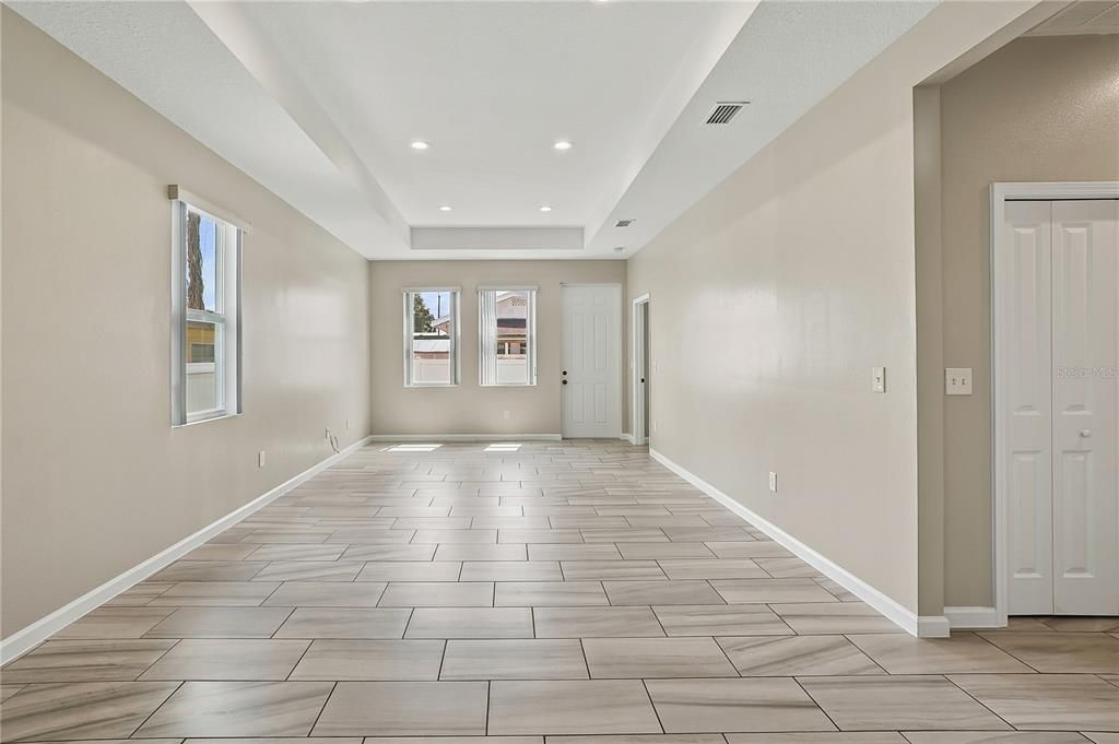 For Rent: $2,850 (3 beds, 2 baths, 1432 Square Feet)