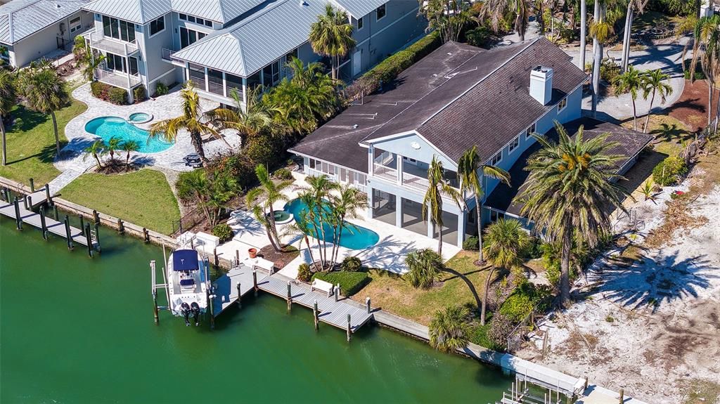 En Venta: $2,550,000 (3 camas, 4 baños, 3743 Pies cuadrados)