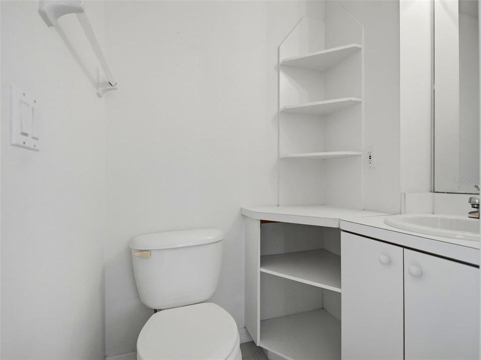 En Venta: $349,900 (2 camas, 2 baños, 1903 Pies cuadrados)