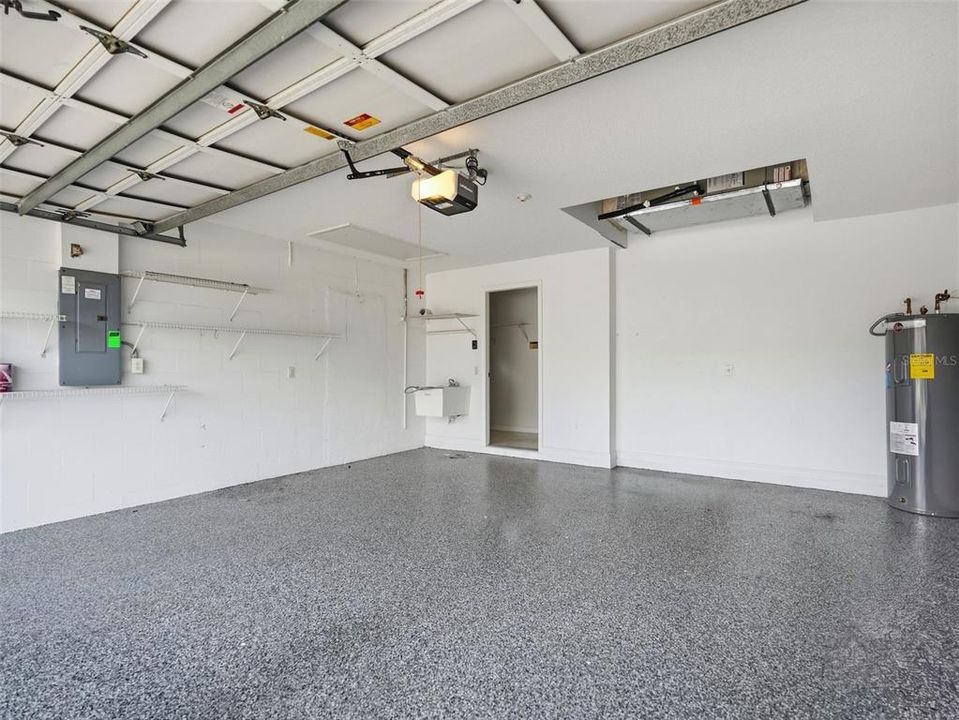 En Venta: $349,900 (2 camas, 2 baños, 1903 Pies cuadrados)
