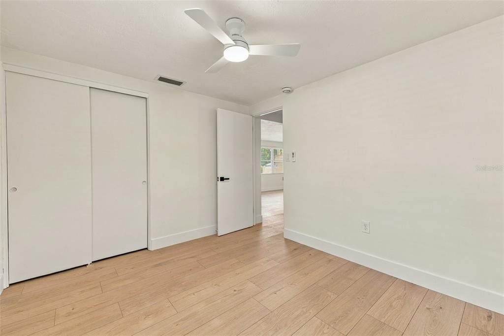 En Venta: $239,000 (3 camas, 1 baños, 1160 Pies cuadrados)