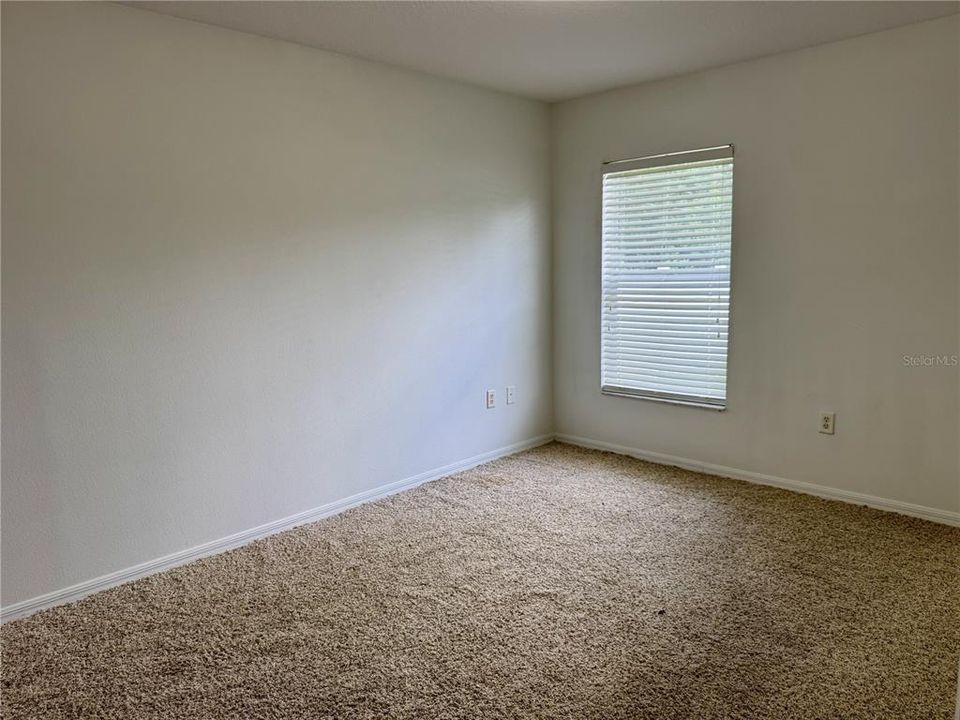 For Sale: $320,000 (3 beds, 2 baths, 2173 Square Feet)