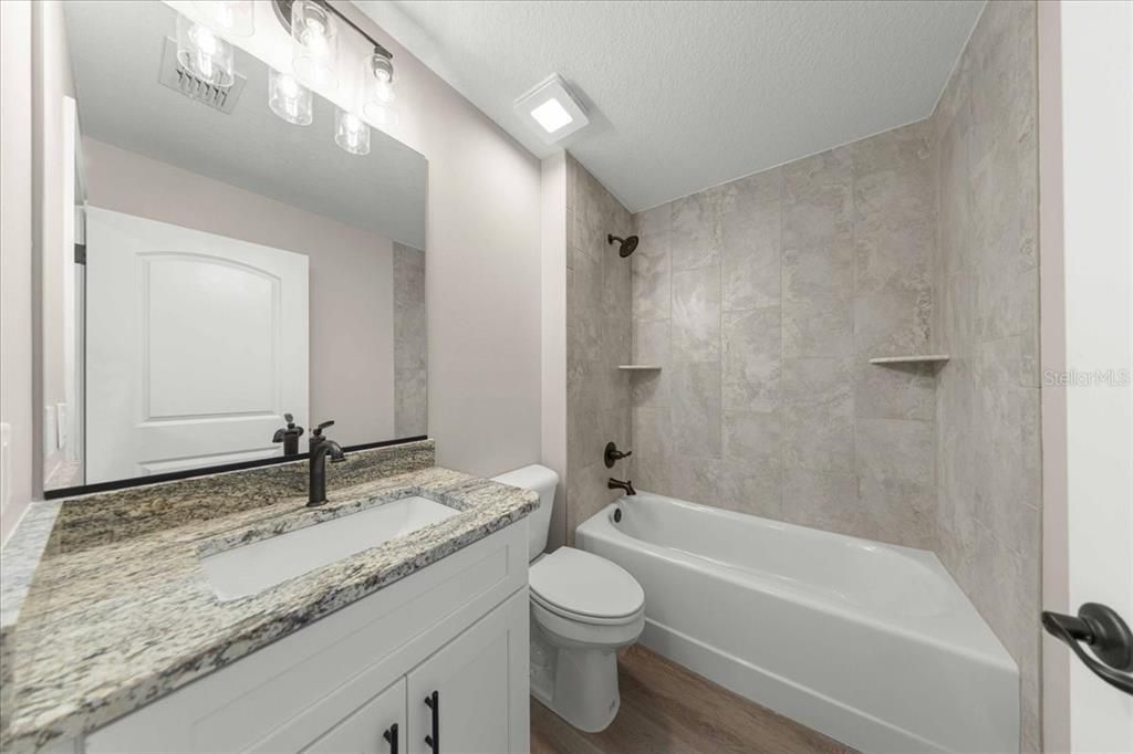 For Sale: $255,000 (3 beds, 2 baths, 1374 Square Feet)