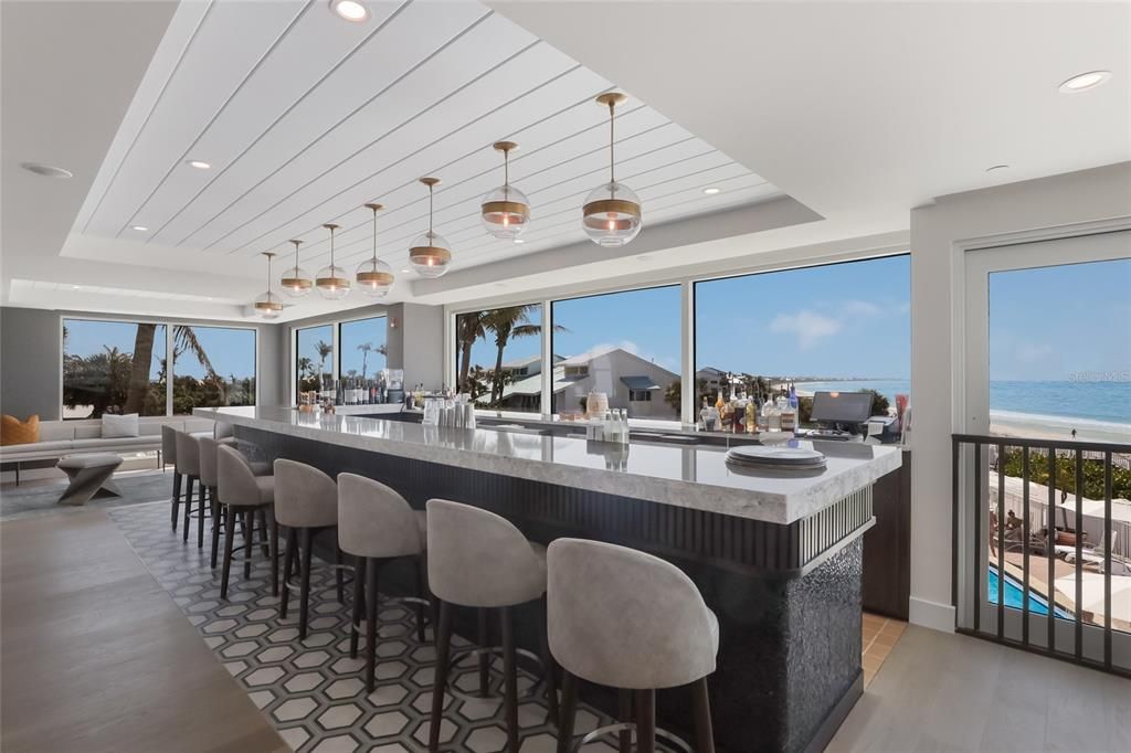 For Sale: $1,240,000 (2 beds, 2 baths, 1229 Square Feet)
