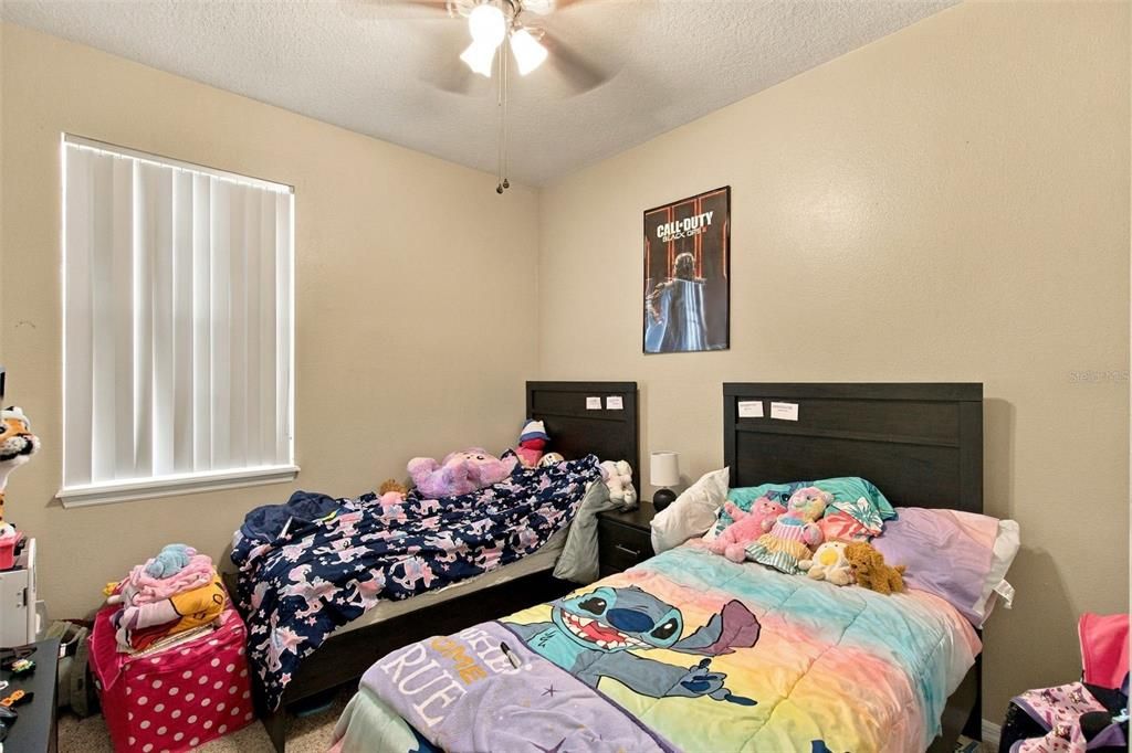 For Sale: $250,000 (3 beds, 2 baths, 1262 Square Feet)