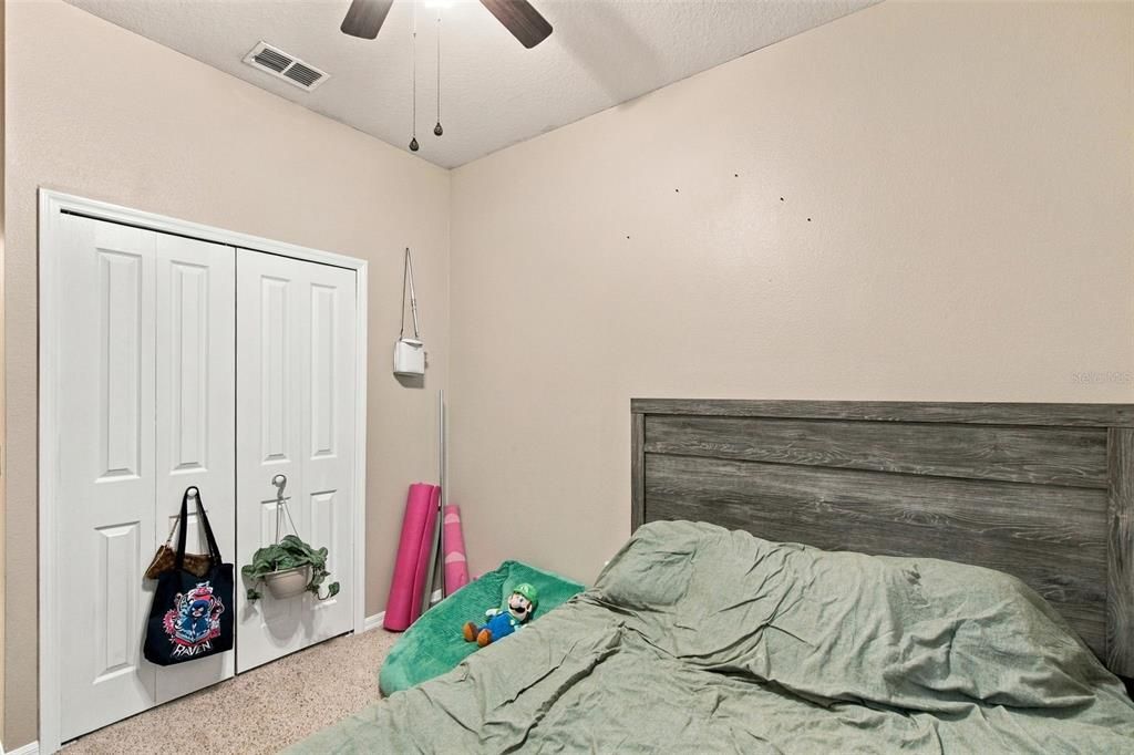 For Sale: $250,000 (3 beds, 2 baths, 1262 Square Feet)