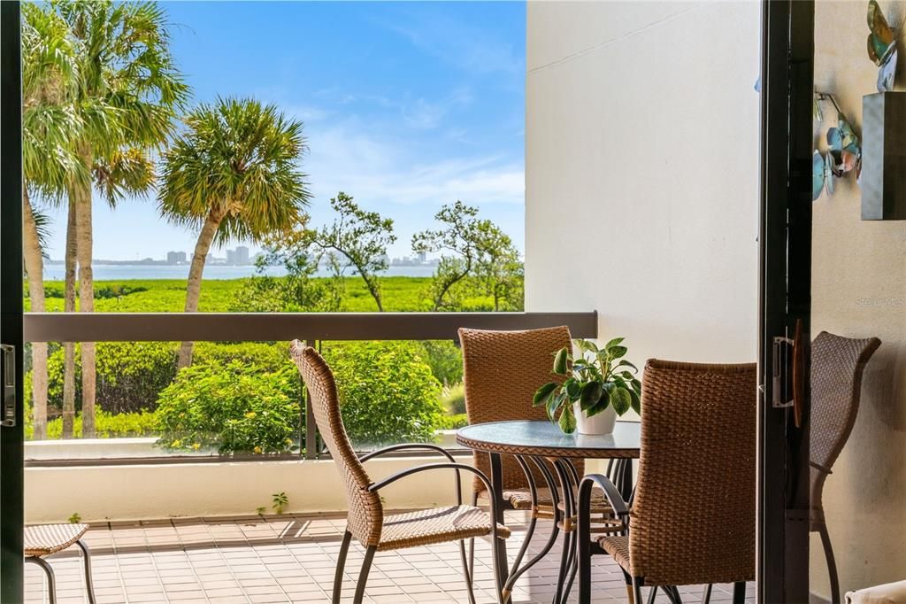 En Venta: $449,000 (2 camas, 2 baños, 1192 Pies cuadrados)