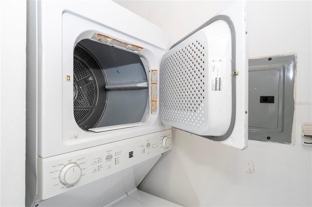На продажу: $134,900 (1 спален, 1 ванн, 779 Квадратных фут)
