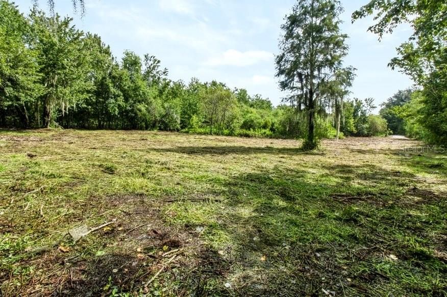 На продажу: $995,000 (2 спален, 1 ванн, 1488 Квадратных фут)