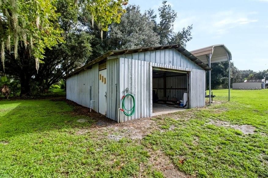 На продажу: $995,000 (2 спален, 1 ванн, 1488 Квадратных фут)