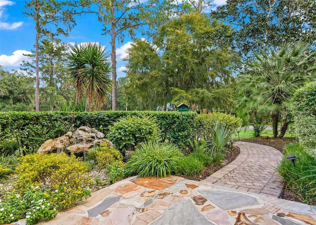 For Sale: $1,150,000 (4 beds, 3 baths, 3542 Square Feet)