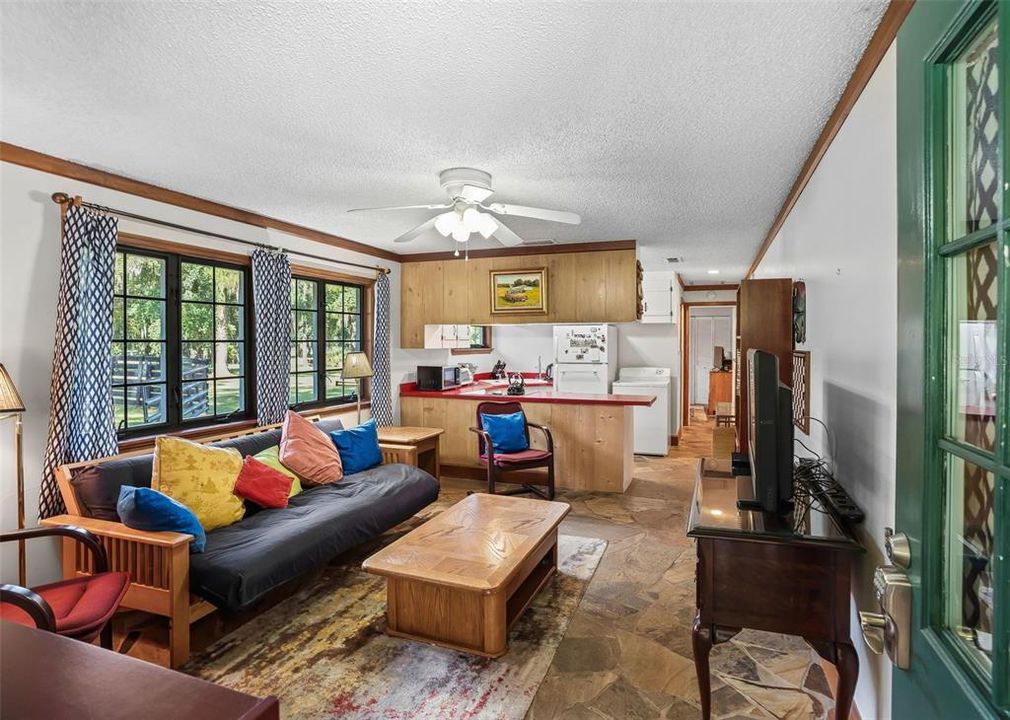 For Sale: $1,150,000 (4 beds, 3 baths, 3542 Square Feet)