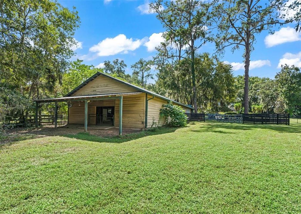 For Sale: $1,150,000 (4 beds, 3 baths, 3542 Square Feet)