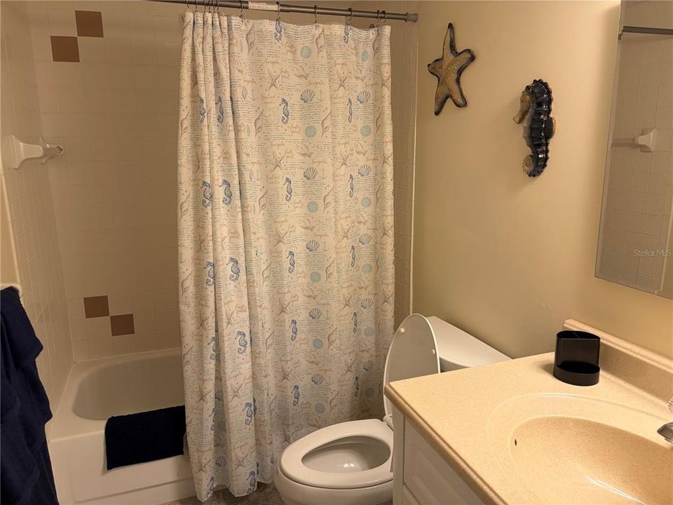En Venta: $115,000 (2 camas, 2 baños, 884 Pies cuadrados)