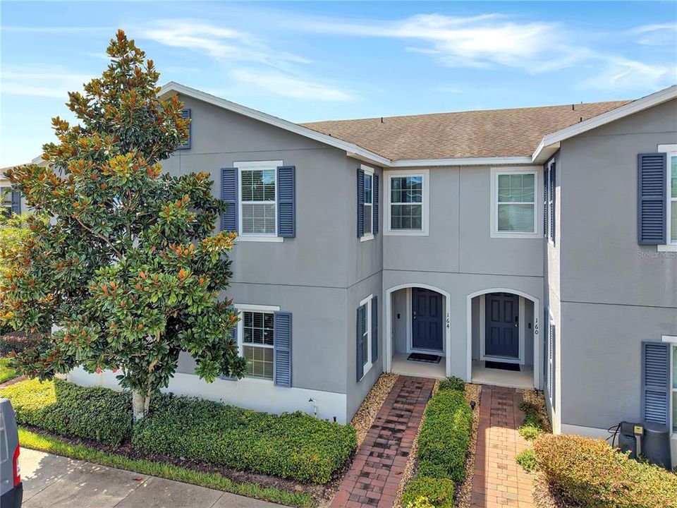 For Rent: $1,995 (4 beds, 3 baths, 1950 Square Feet)
