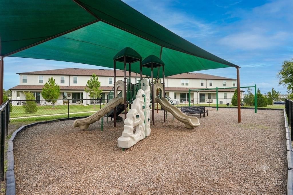 В аренду: $2,450 (3 спален, 2 ванн, 1628 Квадратных фут)