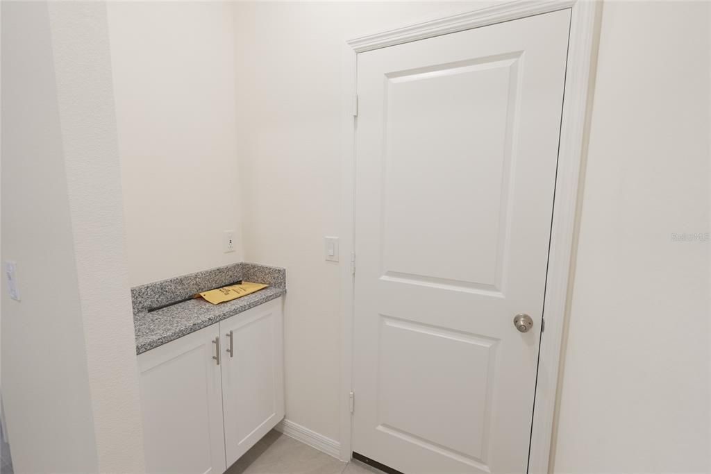 В аренду: $2,450 (3 спален, 2 ванн, 1628 Квадратных фут)
