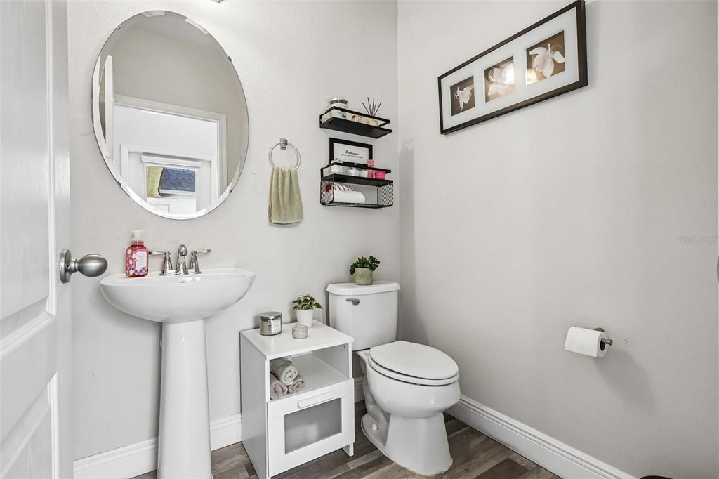 For Sale: $379,900 (3 beds, 2 baths, 1480 Square Feet)