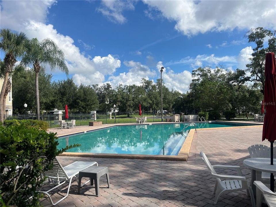 For Rent: $1,592 (2 beds, 2 baths, 1001 Square Feet)