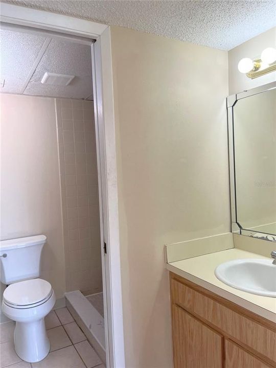 For Rent: $1,592 (2 beds, 2 baths, 1001 Square Feet)
