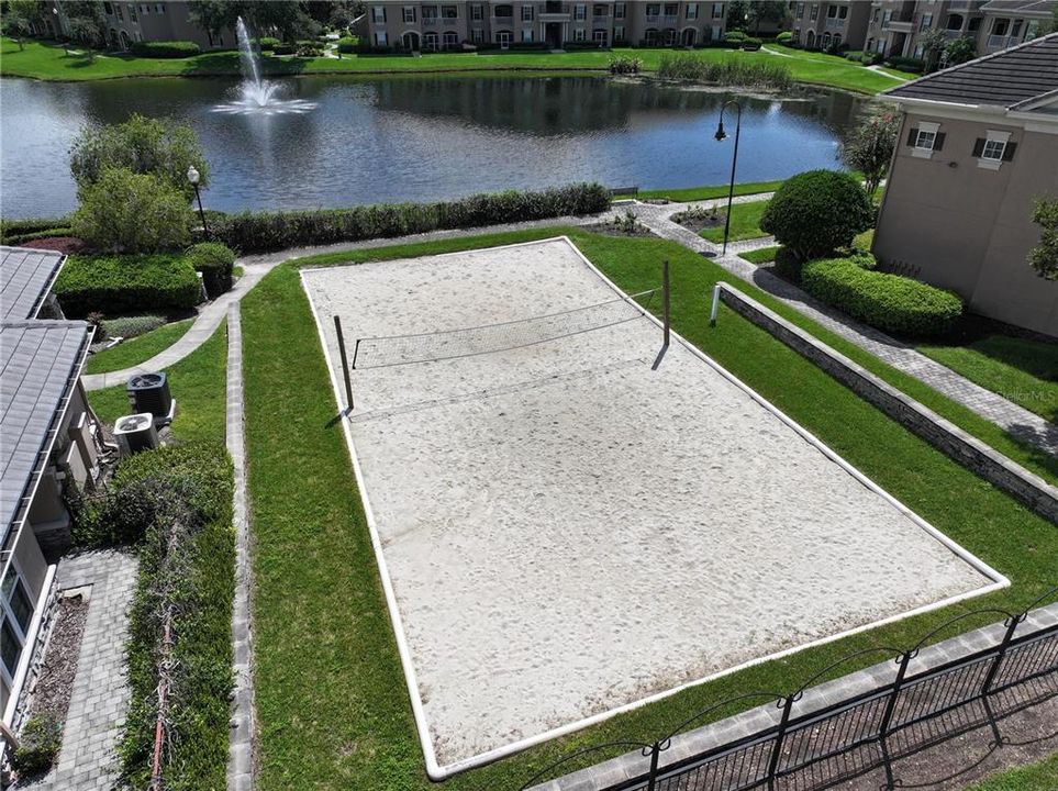 For Sale: $189,000 (2 beds, 2 baths, 1041 Square Feet)
