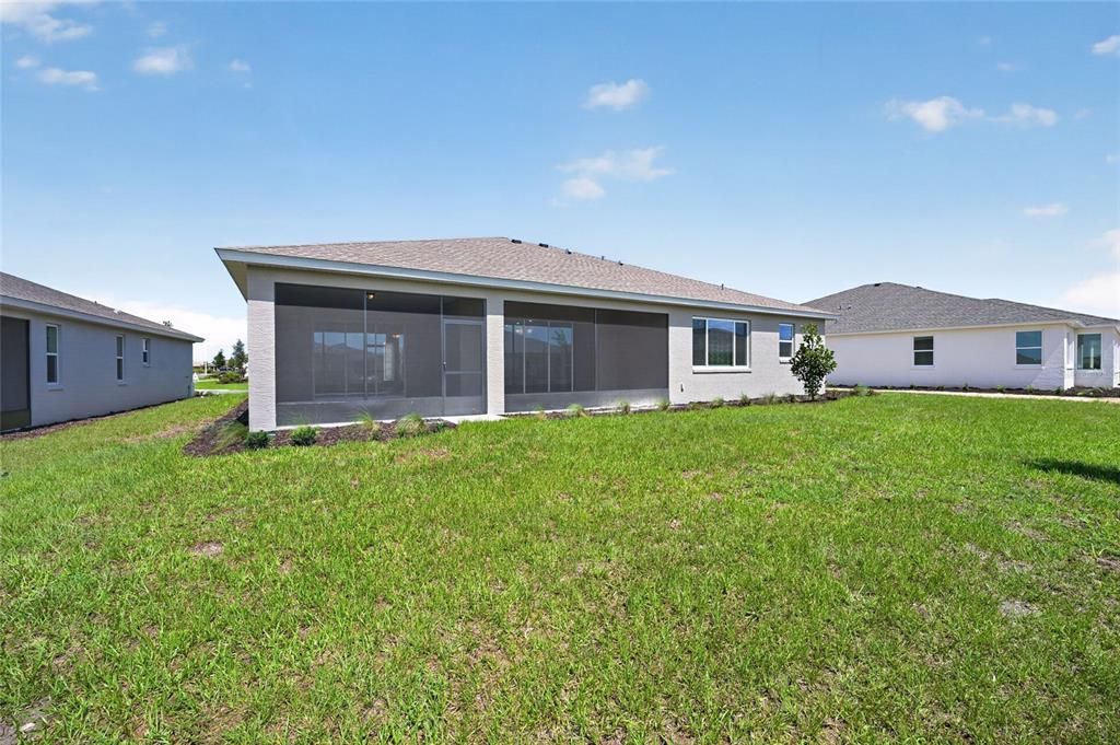 For Sale: $555,525 (3 beds, 3 baths, 2211 Square Feet)