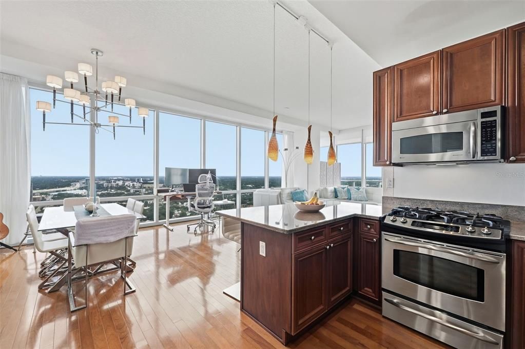 For Sale: $710,000 (2 beds, 2 baths, 1444 Square Feet)