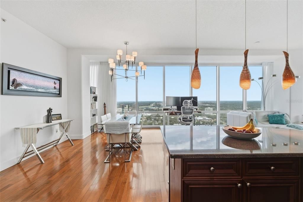 For Sale: $710,000 (2 beds, 2 baths, 1444 Square Feet)