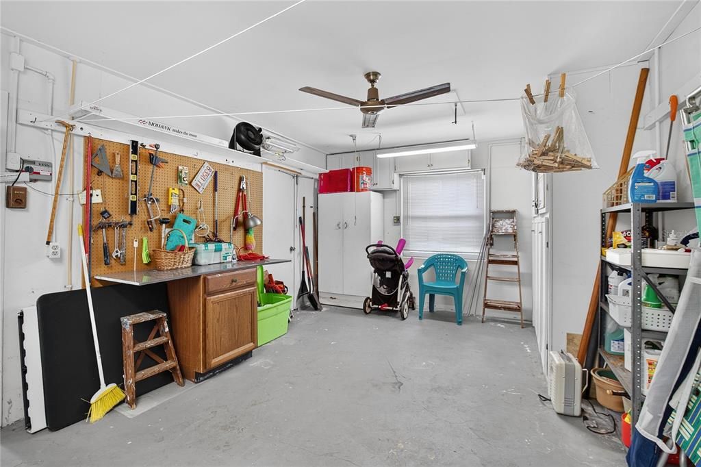 En Venta: $260,000 (2 camas, 2 baños, 1402 Pies cuadrados)