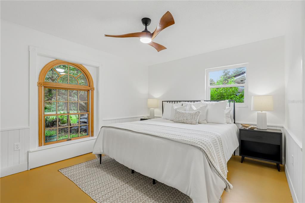 For Sale: $535,000 (3 beds, 2 baths, 1585 Square Feet)