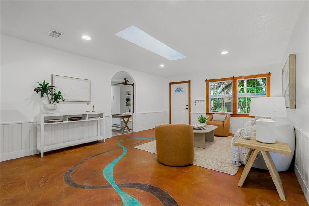 For Sale: $535,000 (3 beds, 2 baths, 1585 Square Feet)